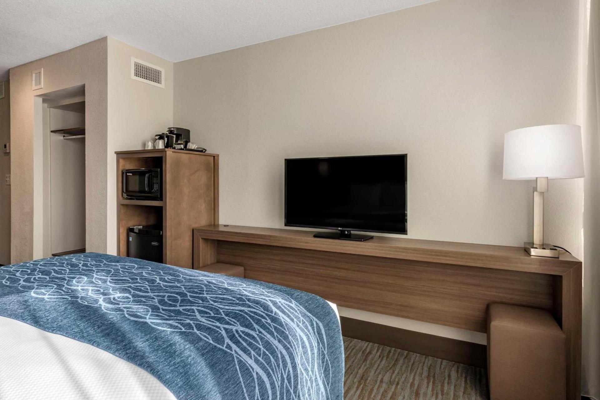 Comfort Inn & Suites Downtown Brickell-Port of Miami photo 19