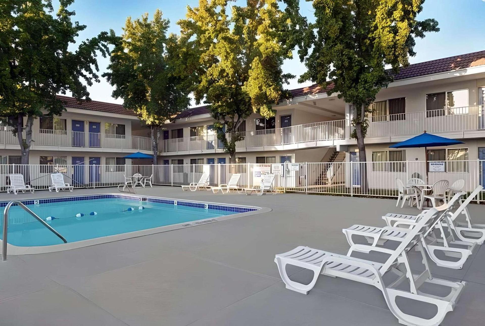 Park Inn by Radisson, San Jose photo 16
