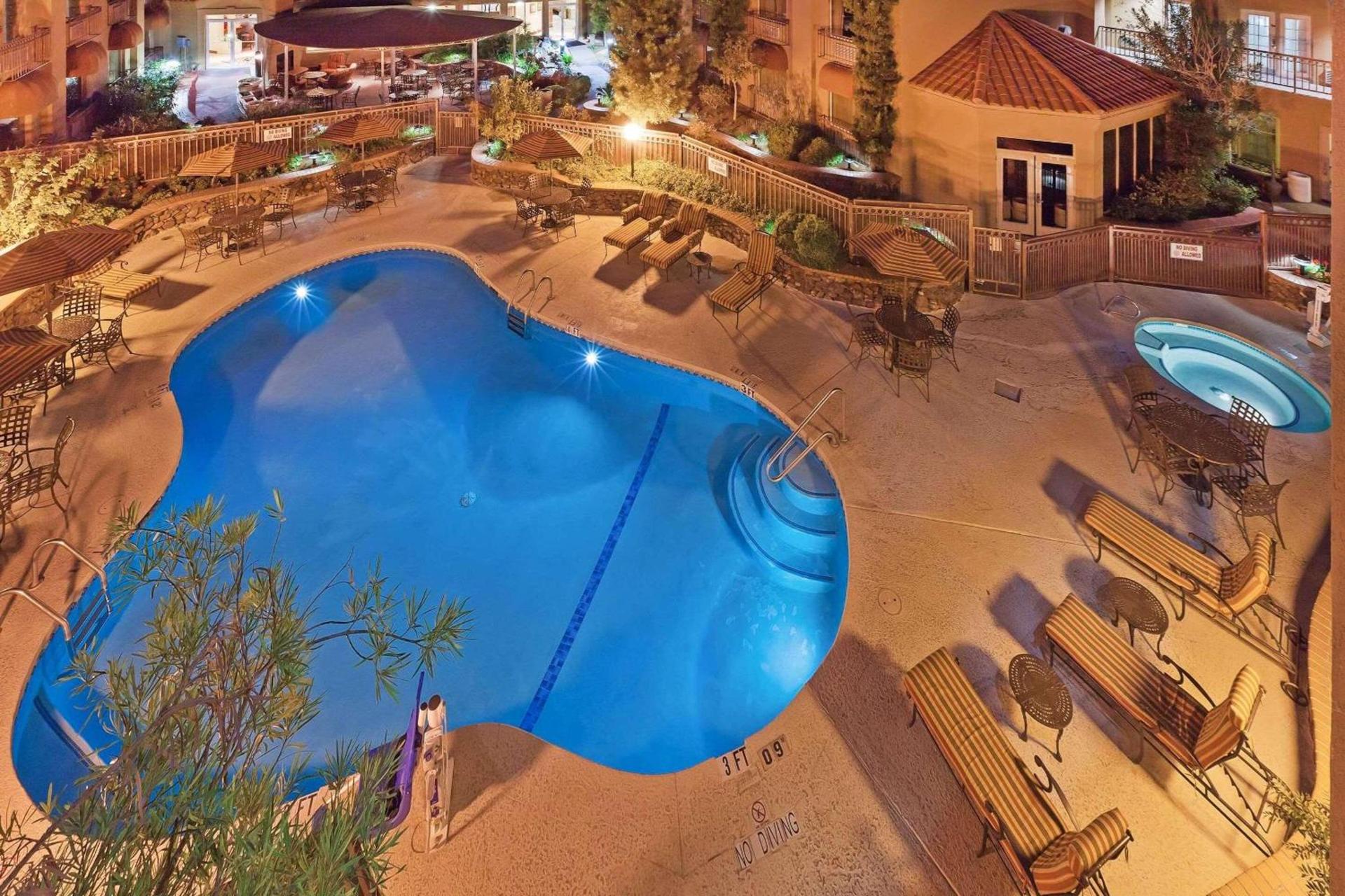 Radisson Hotel El Paso Airport photo 15