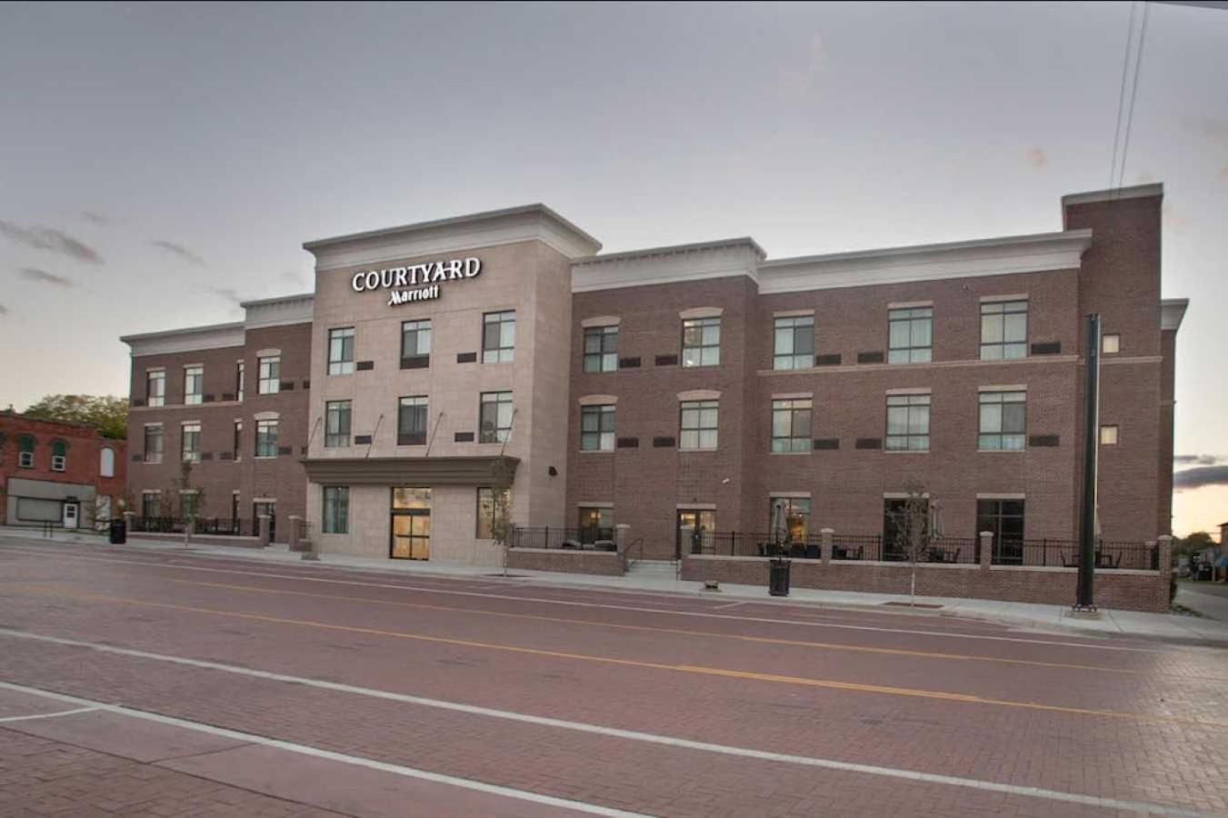 Courtyard by Marriott Albion photo 1