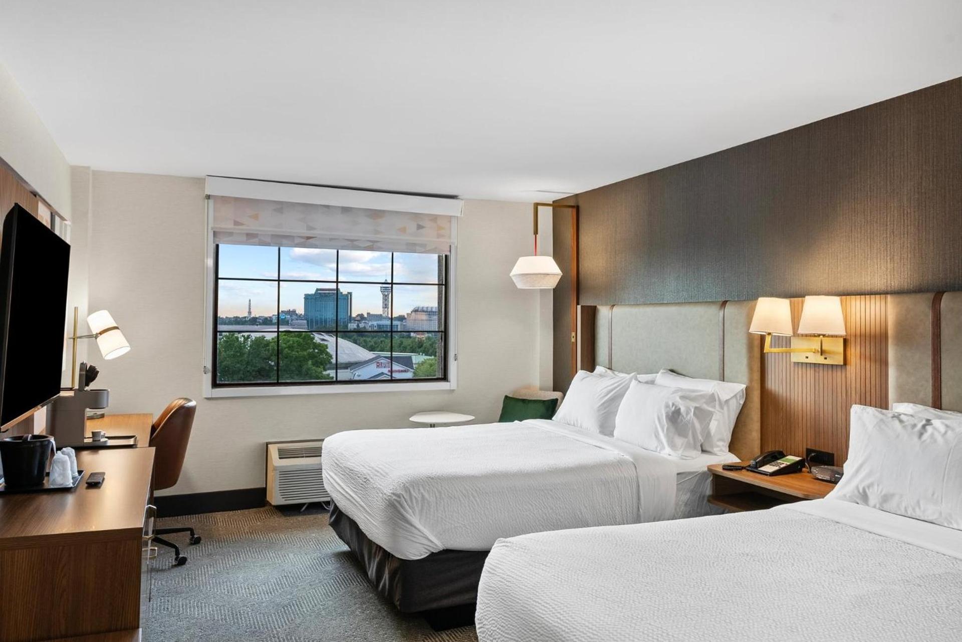 Holiday Inn Niagara Falls State Park Entry by IHG photo 60