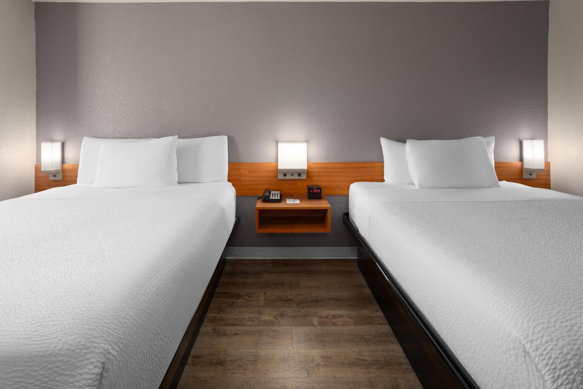 Microtel Inn & Suites by Wyndham Ann Arbor photo 39