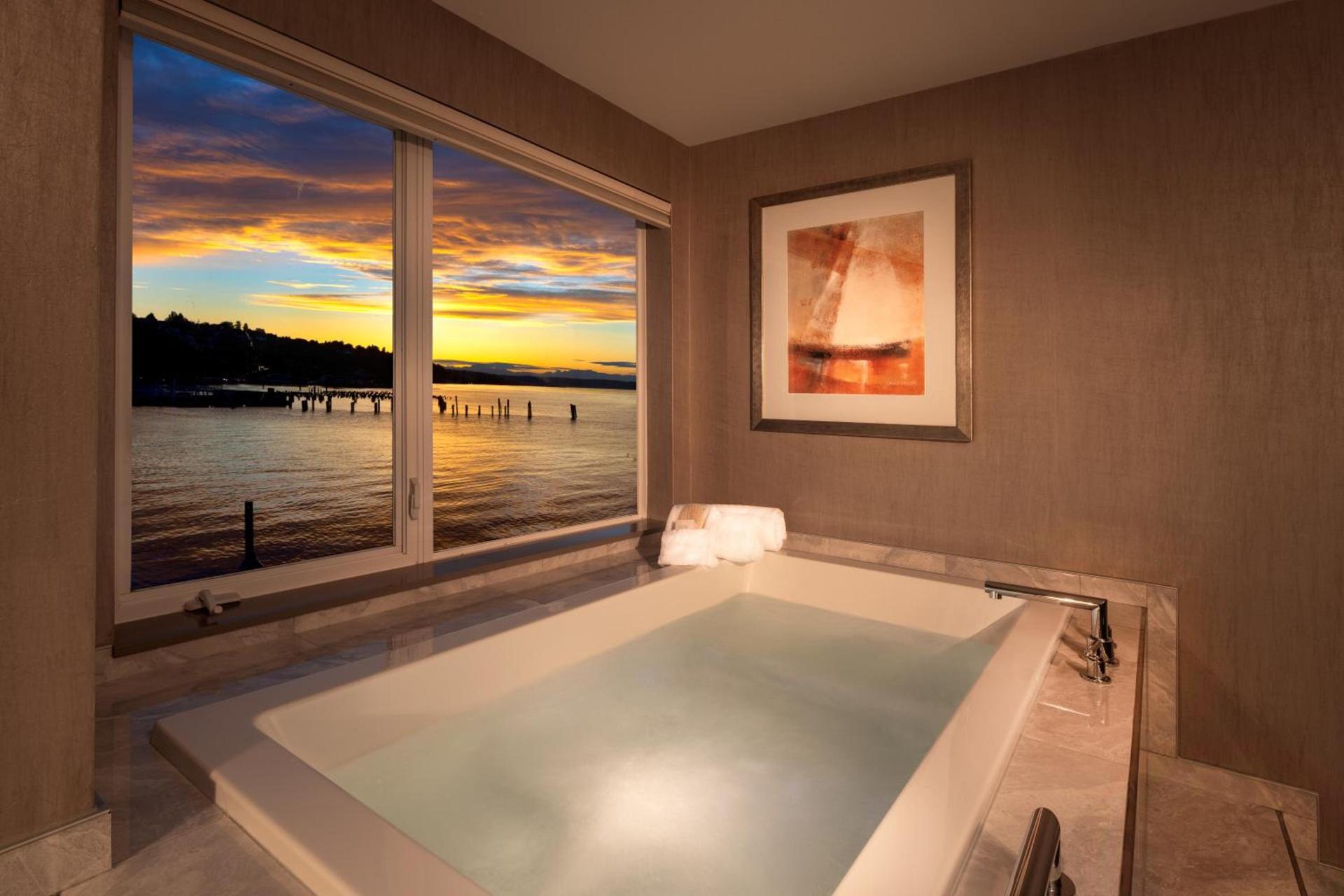 Silver Cloud Hotel Tacoma Waterfront photo 10
