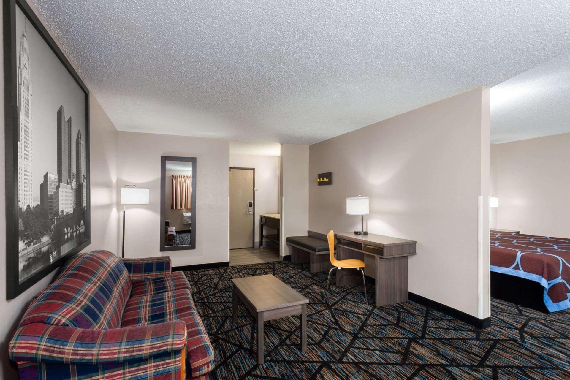 Super 8 by Wyndham Mt. Vernon photo 21