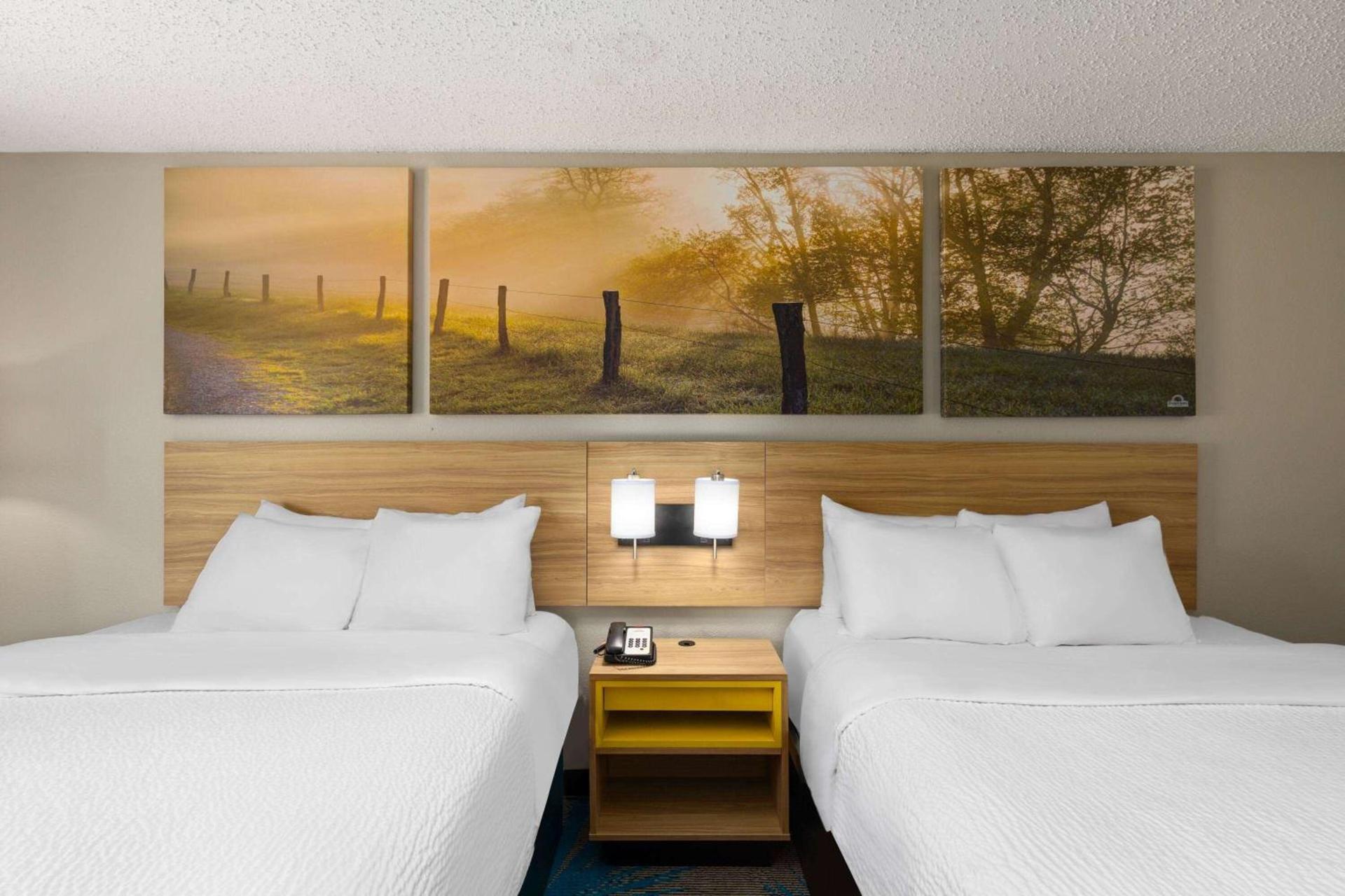 Days Inn by Wyndham Glasgow photo 28