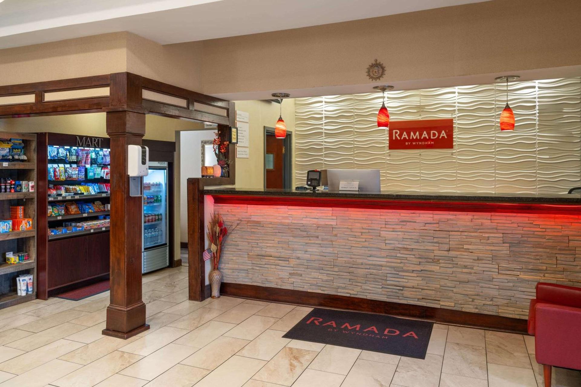 Ramada by Wyndham Locust Grove photo 4