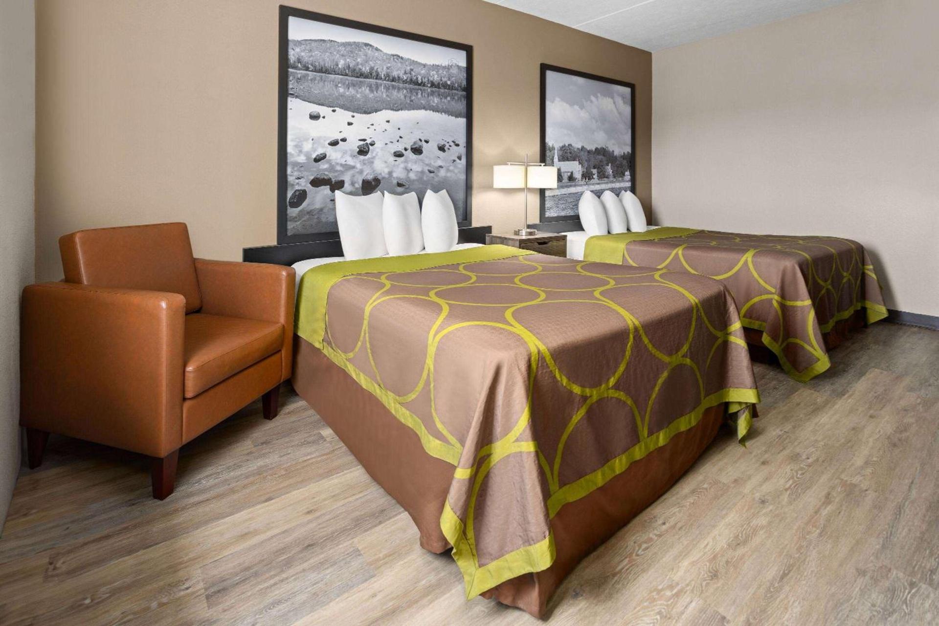 Super 8 by Wyndham Henrietta/Rochester Area photo 16