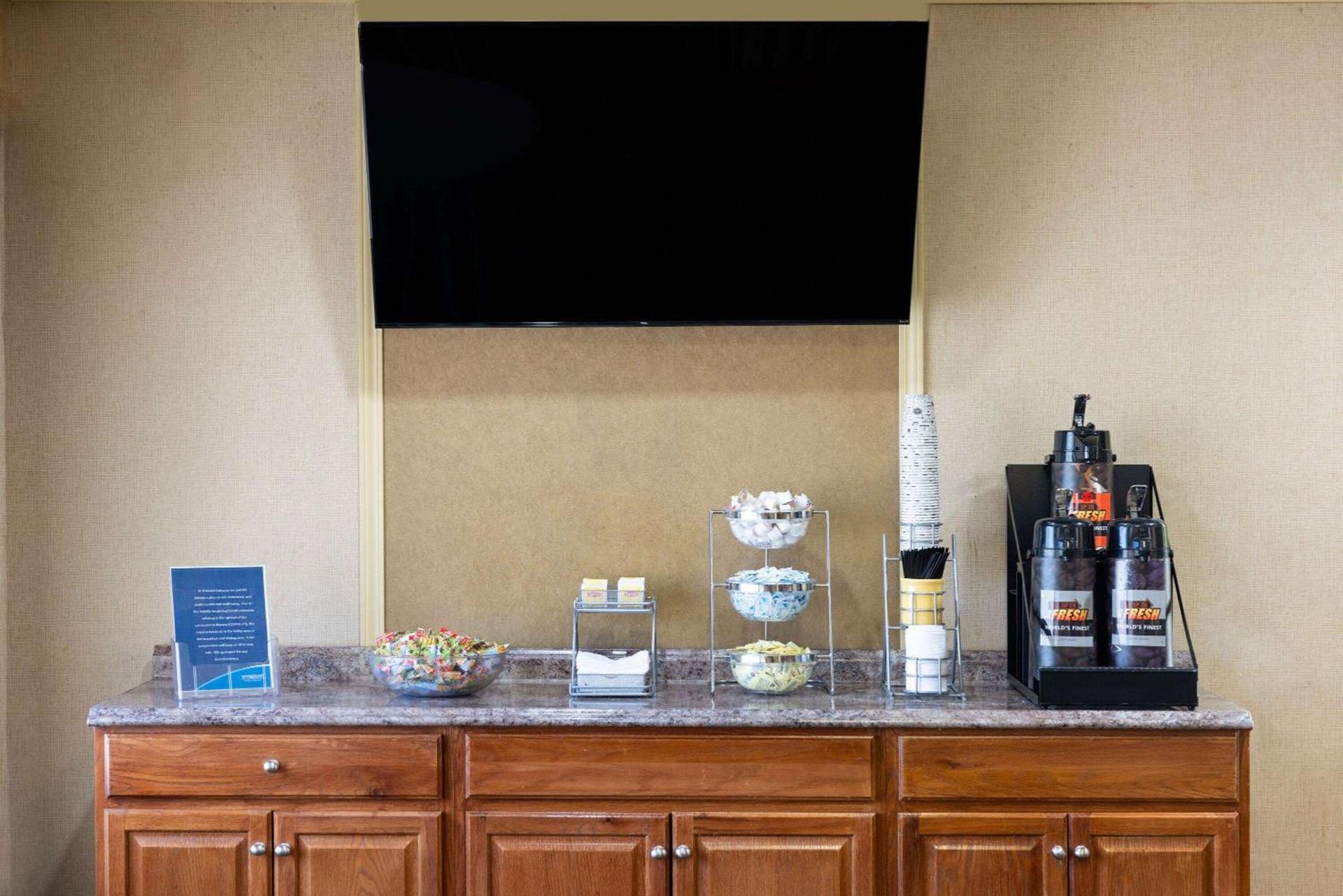 Inn at Atlantic City Hotel & Banquet photo 3