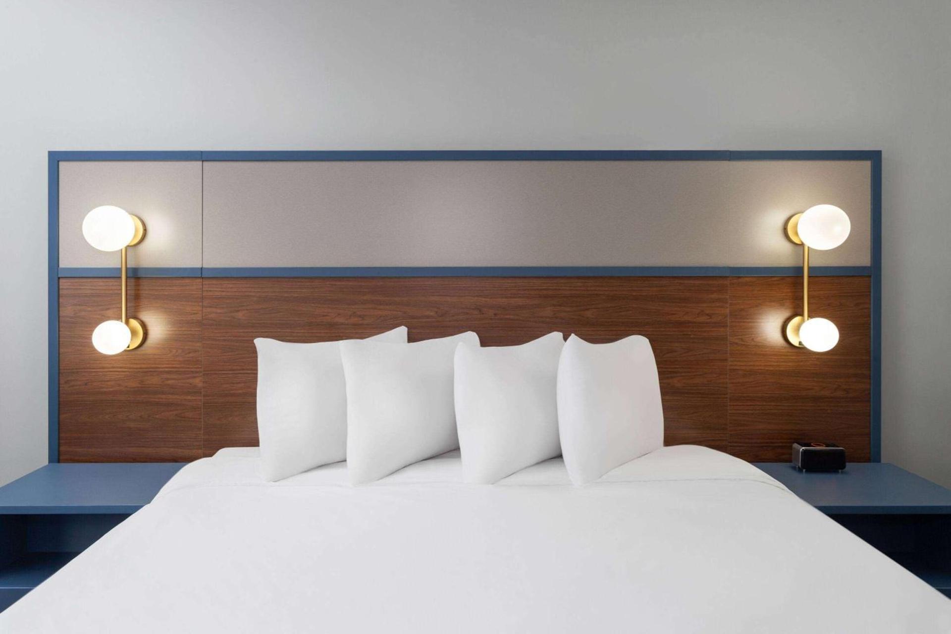 AmericInn by Wyndham Eagle River Downtown photo 21