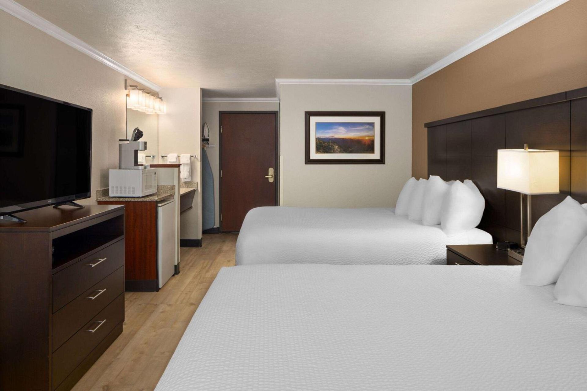 Ramada by Wyndham Moses Lake photo 21