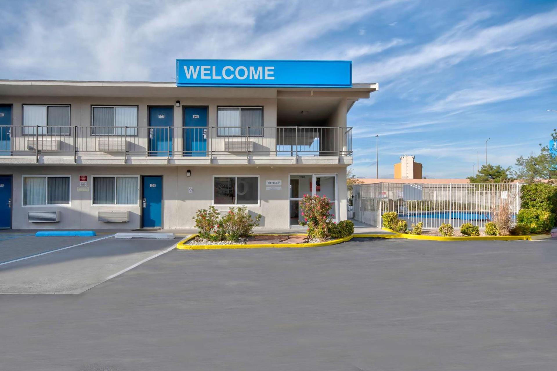 Motel 6-Albuquerque, NM - Midtown photo 3