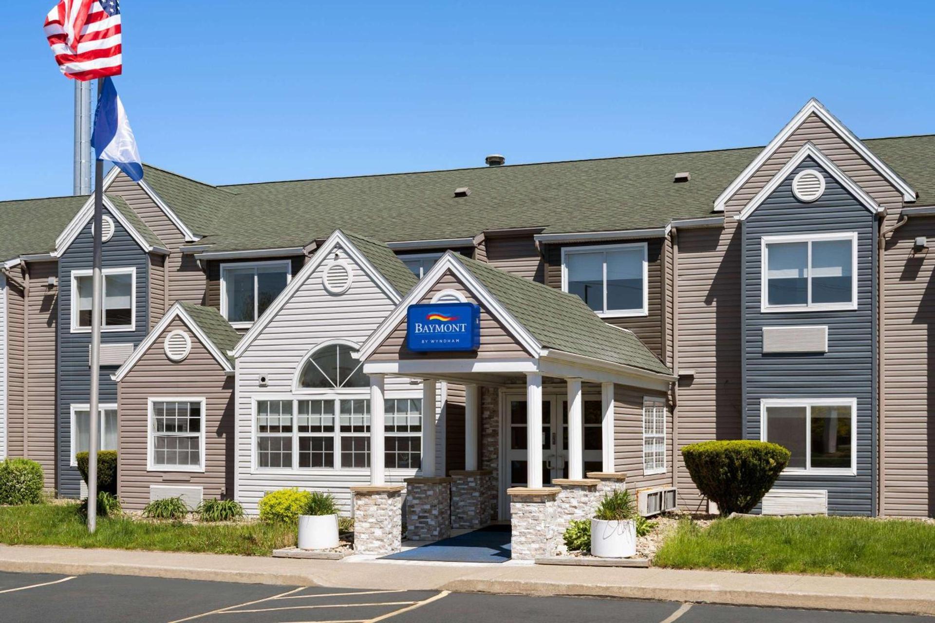 Baymont by Wyndham Boardman photo 2