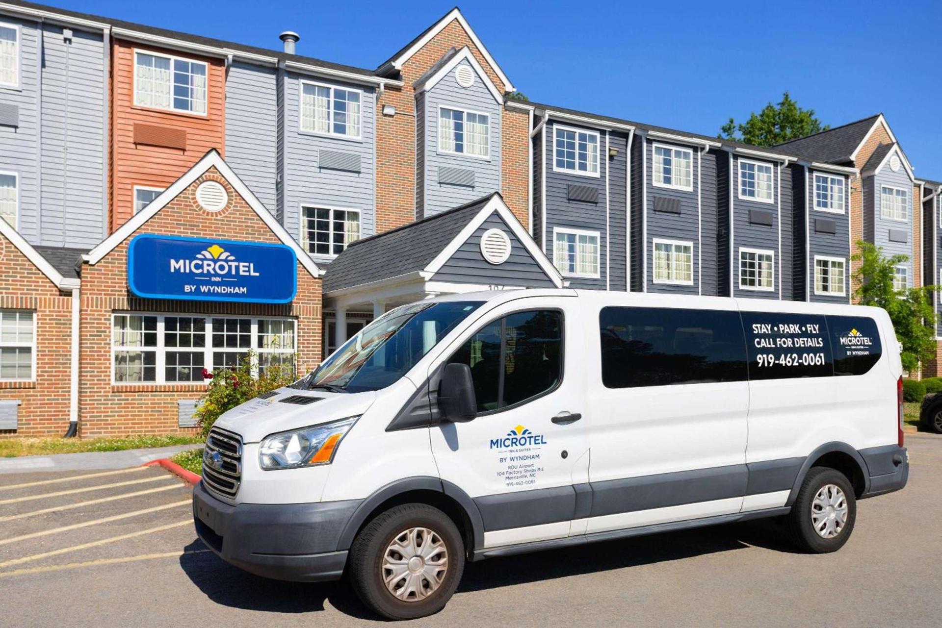 Microtel Inn by Wyndham Raleigh-Durham Airport photo 11
