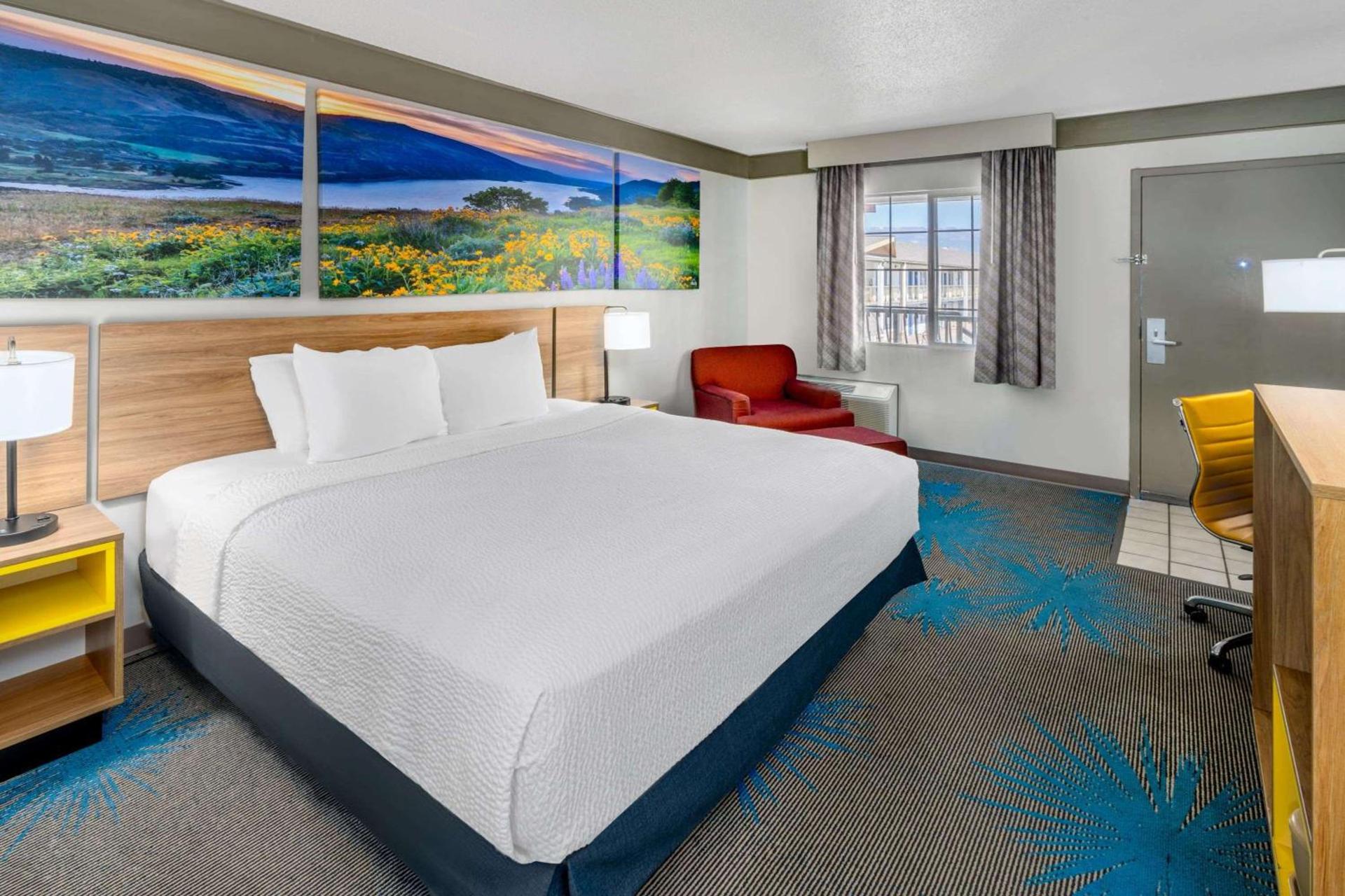 Days Inn by Wyndham Delta CO photo 20