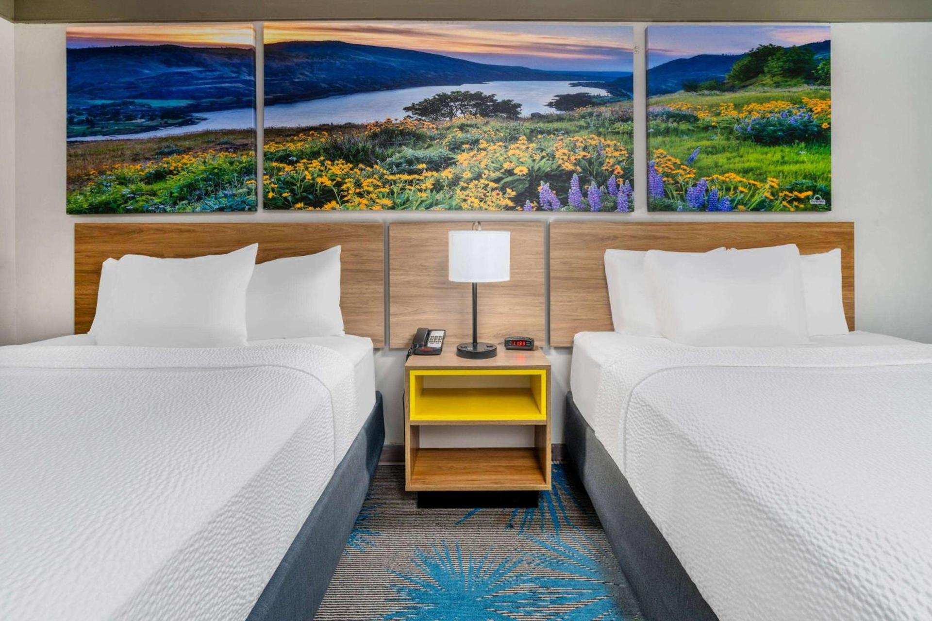 Days Inn by Wyndham Delta CO photo 22