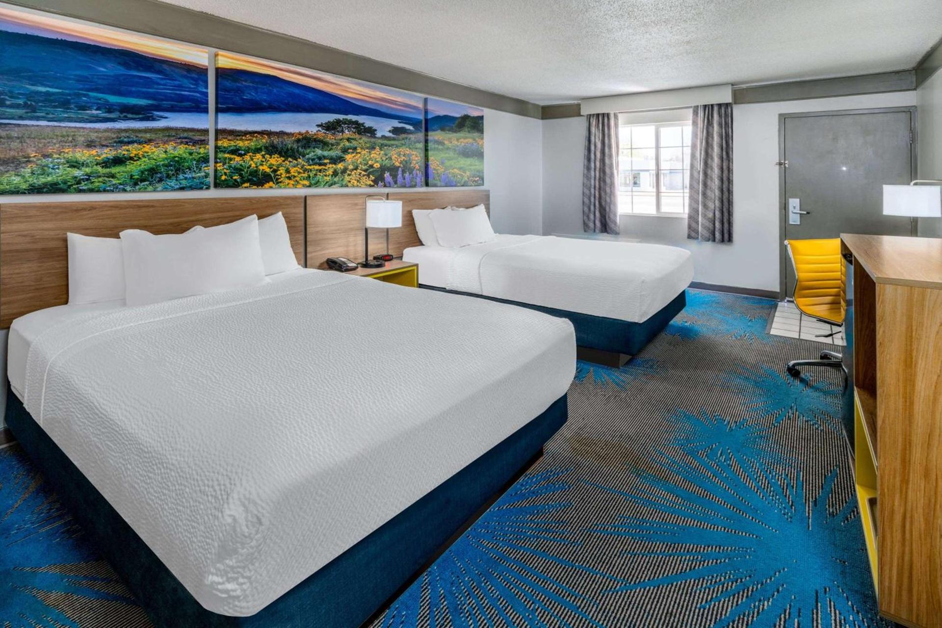 Days Inn by Wyndham Delta CO photo 17