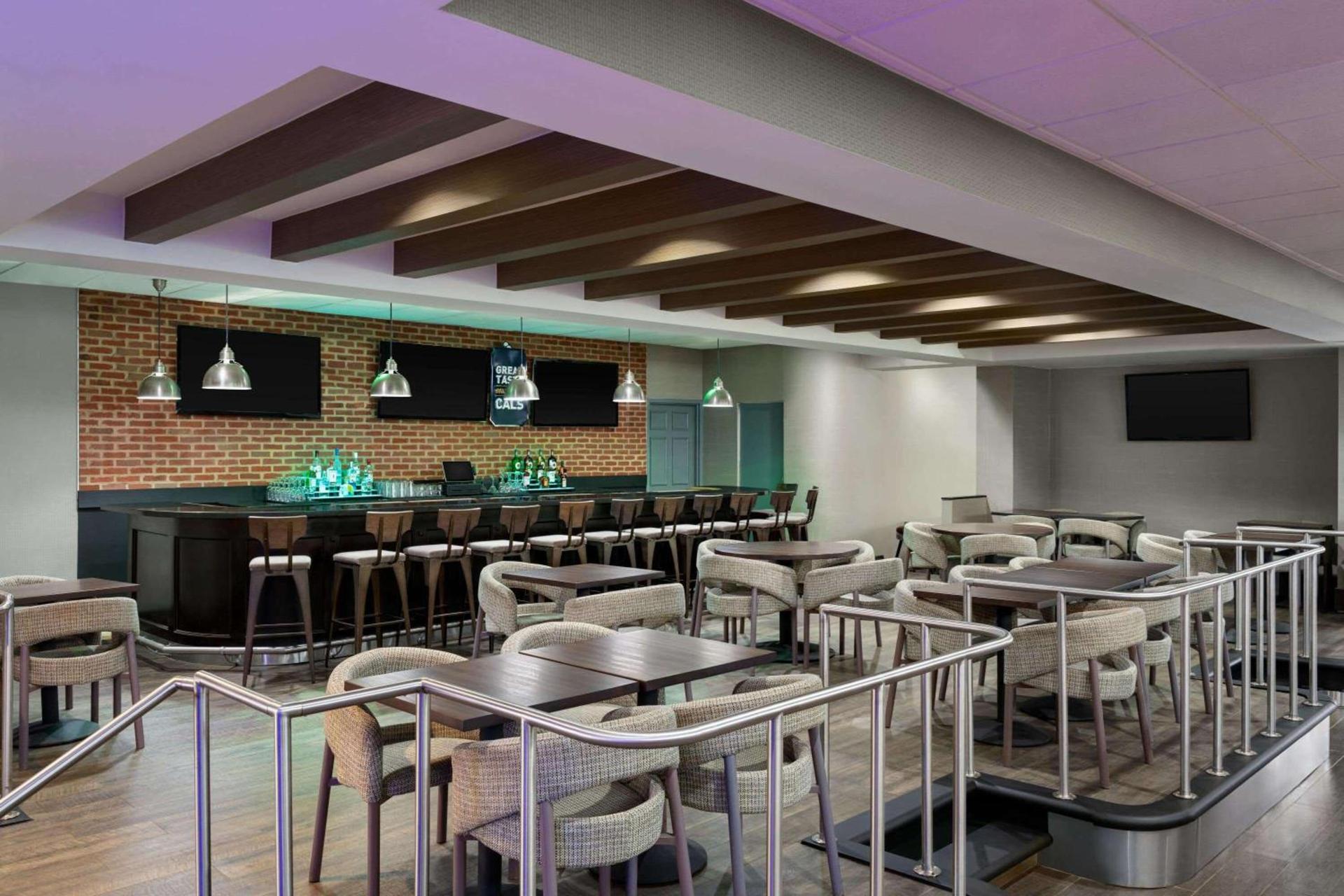 Wyndham Garden Inn Pittsburgh Airport photo 14