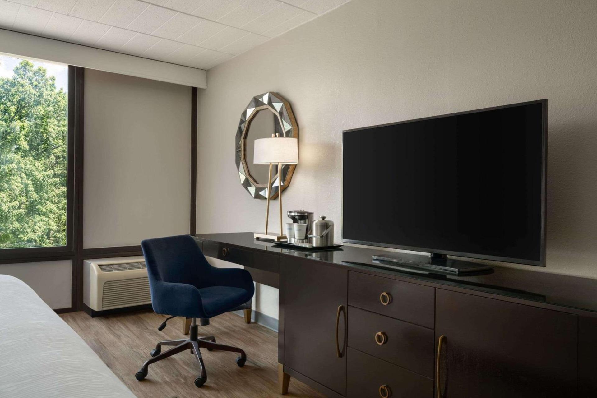 Wyndham Garden Inn Pittsburgh Airport photo 21
