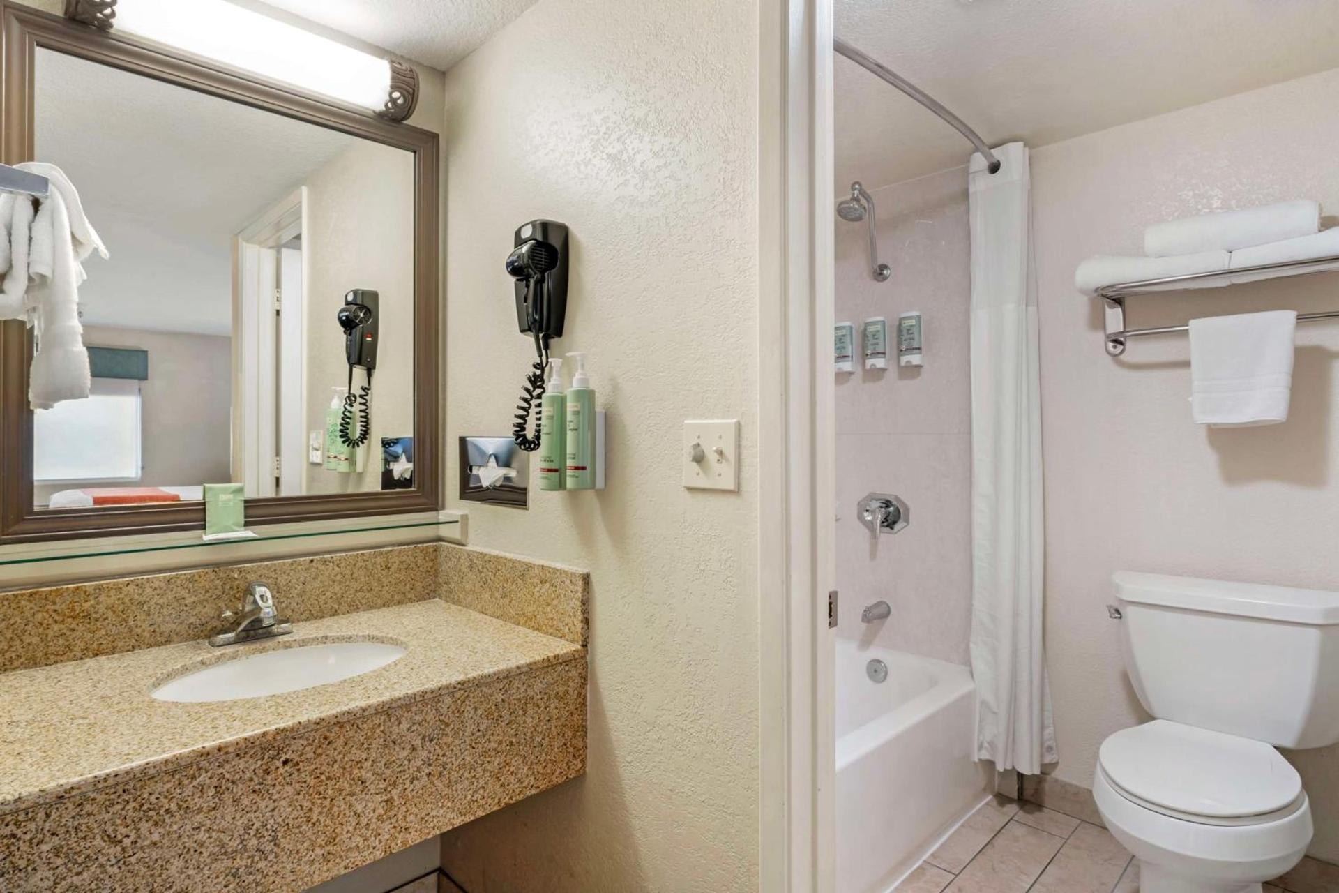 Best Western Heritage Inn Chico photo 30
