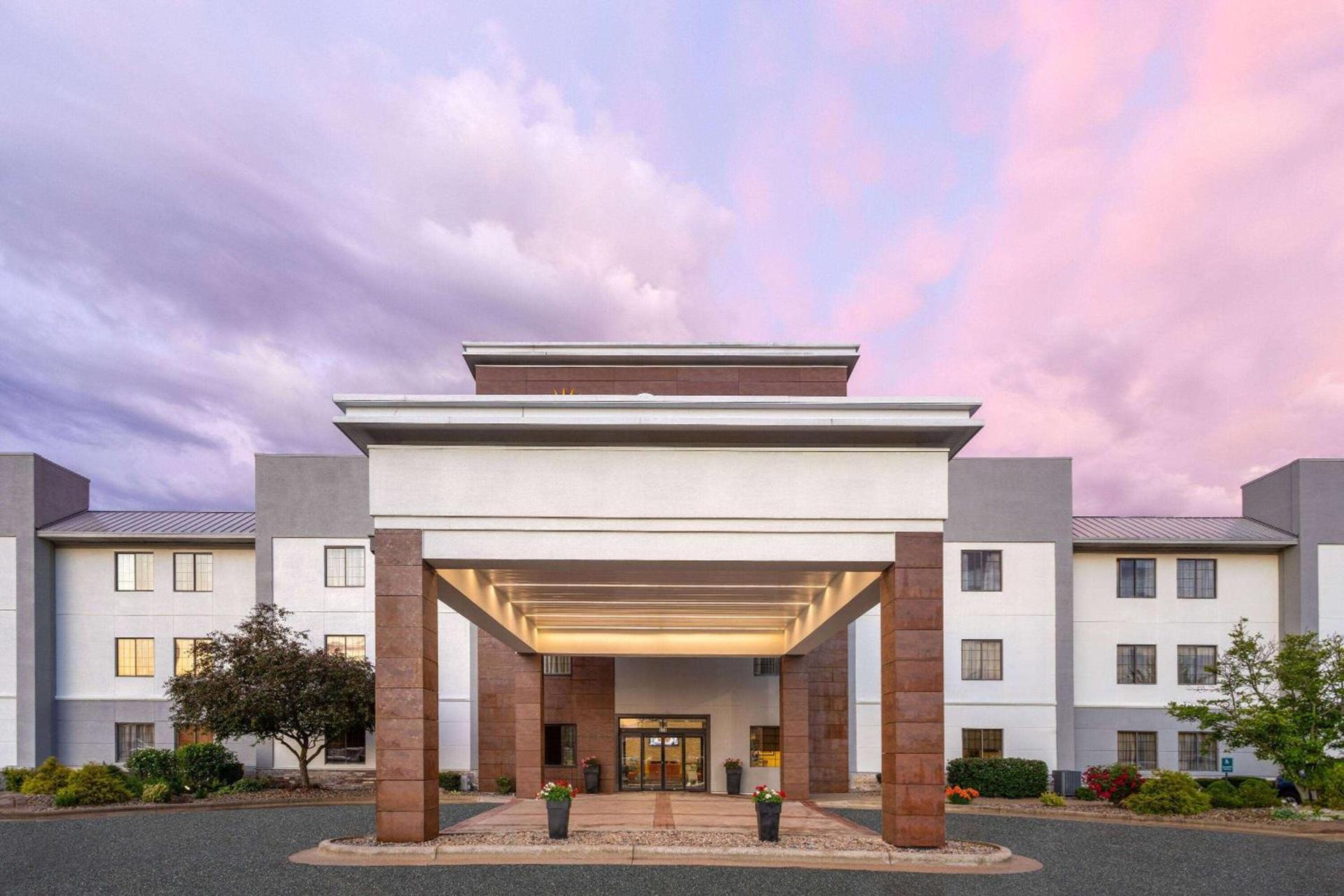 La Quinta by Wyndham Kokomo photo 3