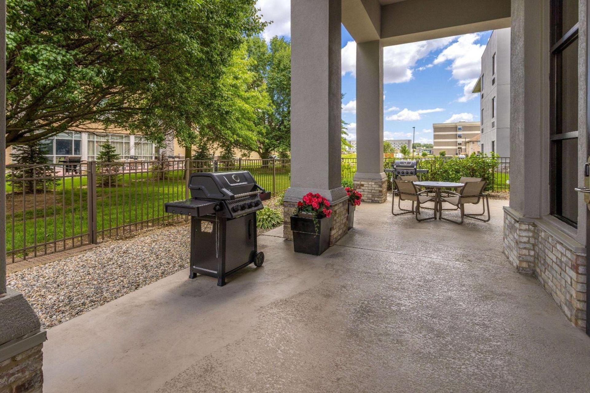 La Quinta by Wyndham Kokomo photo 10