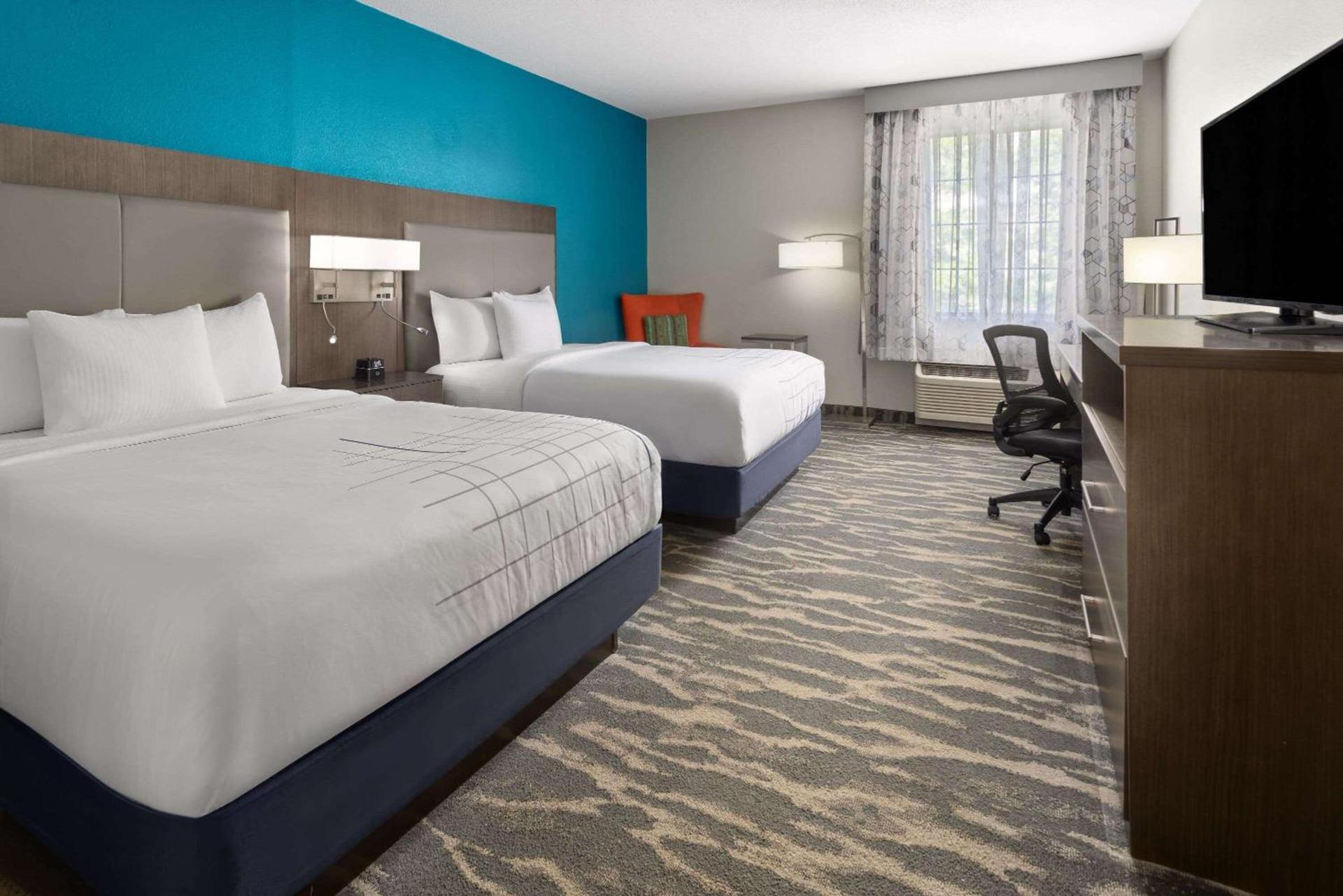 La Quinta by Wyndham Kokomo photo 12