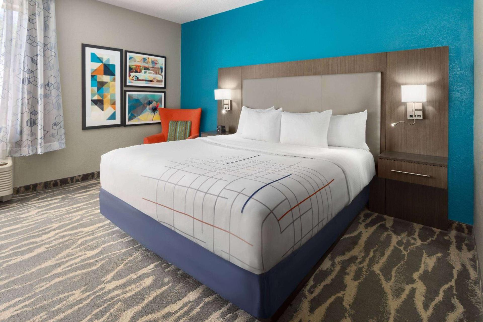 La Quinta by Wyndham Kokomo photo 22