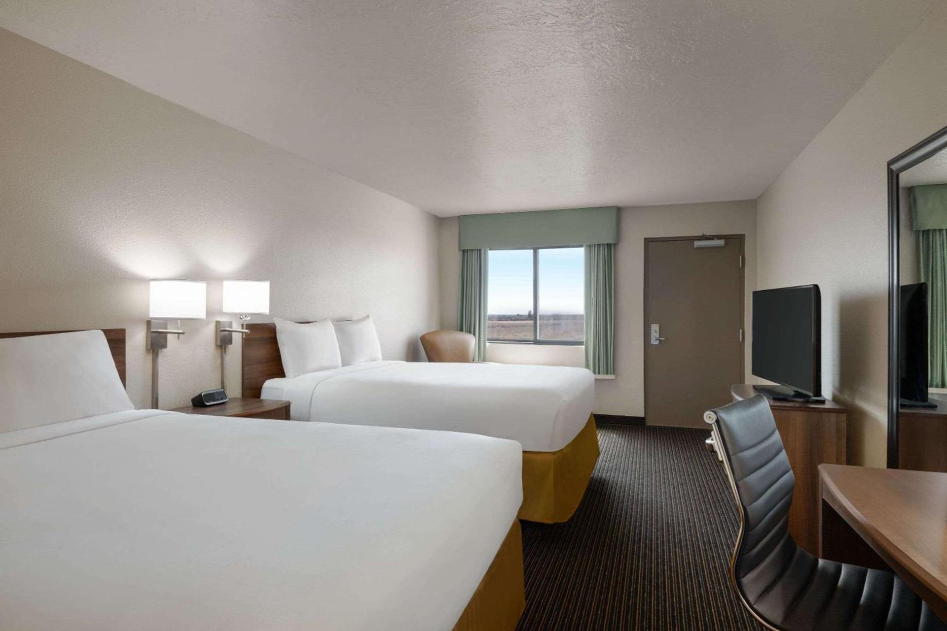 Travelodge by Wyndham Vaughn photo 18