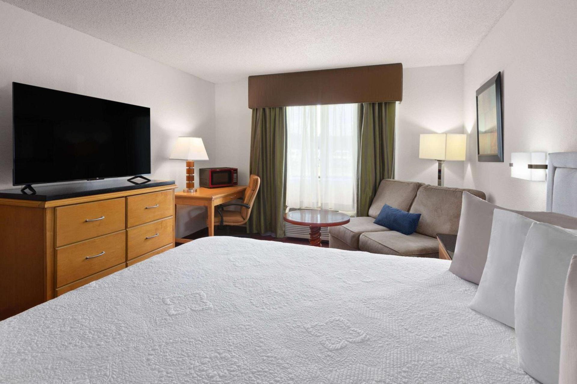 Travelodge by Wyndham Redwood Falls photo 18