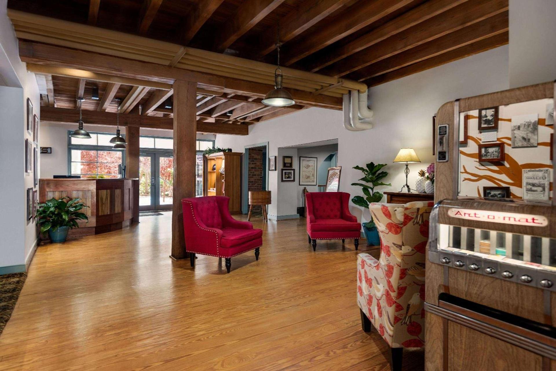 The Historic Brookstown Inn, Trademark Collection by Wyndham photo 5