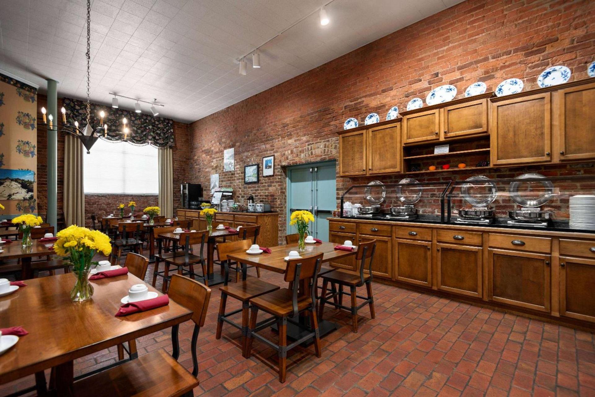 The Historic Brookstown Inn, Trademark Collection by Wyndham photo 7
