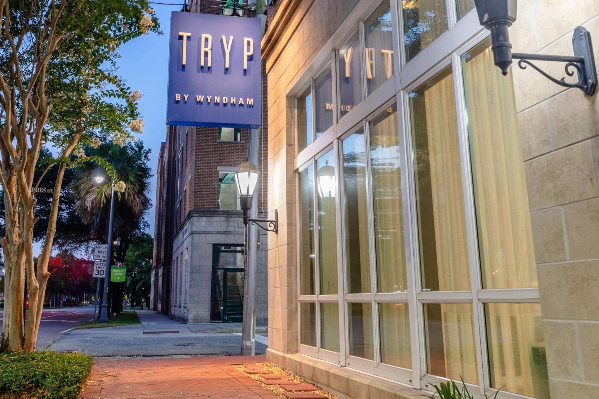 TRYP by Wyndham Savannah photo 4