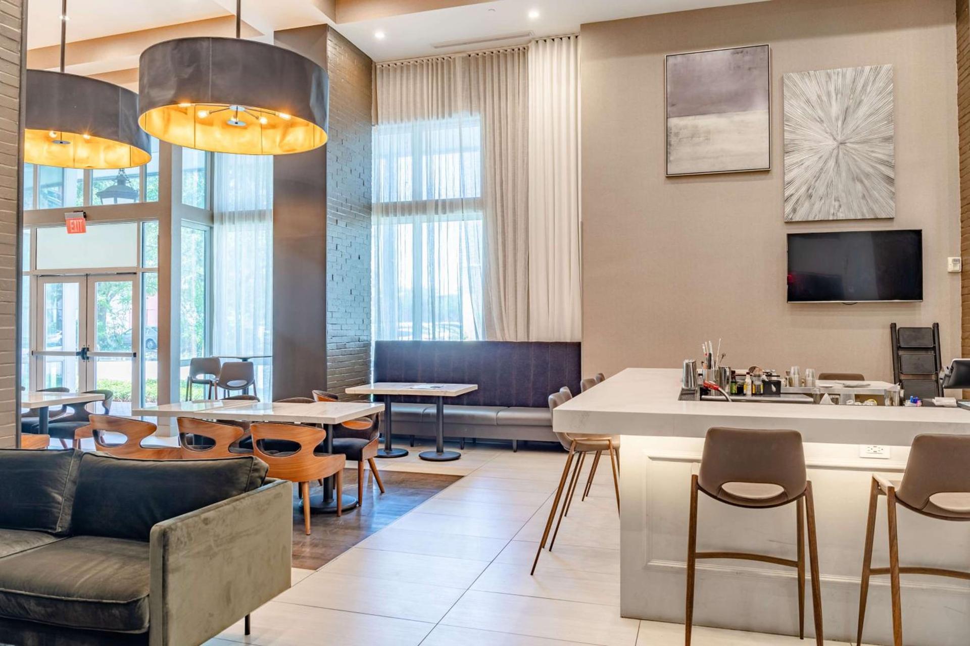 TRYP by Wyndham Savannah photo 19