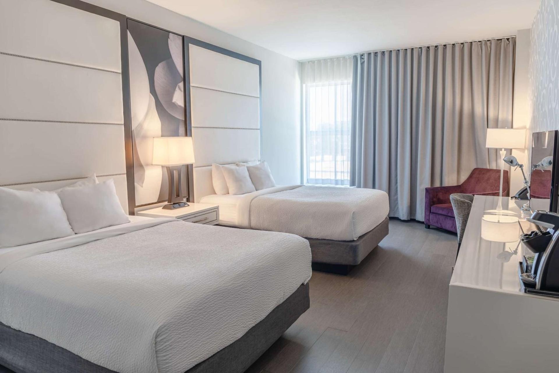 TRYP by Wyndham Savannah photo 34