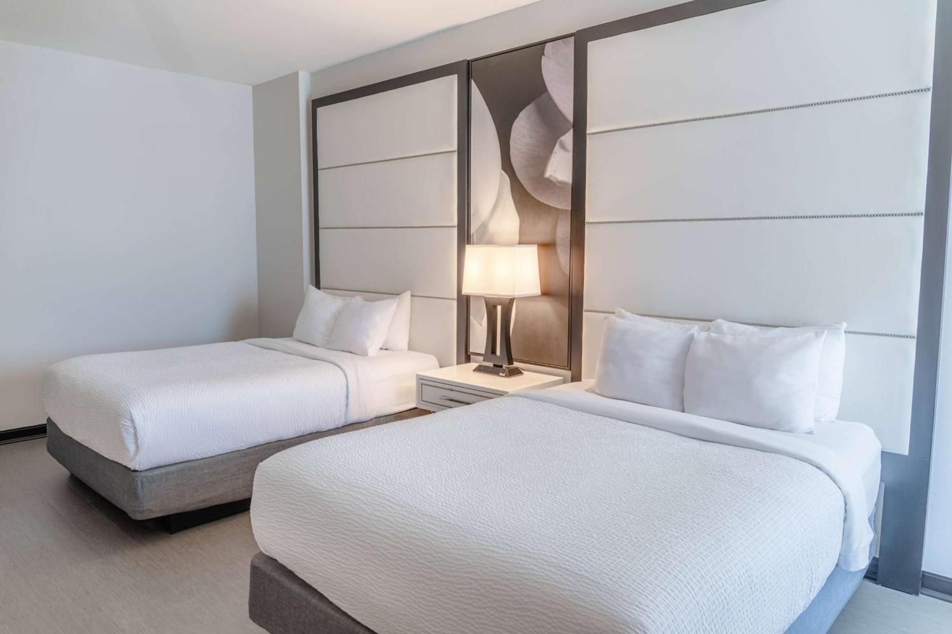 TRYP by Wyndham Savannah photo 37