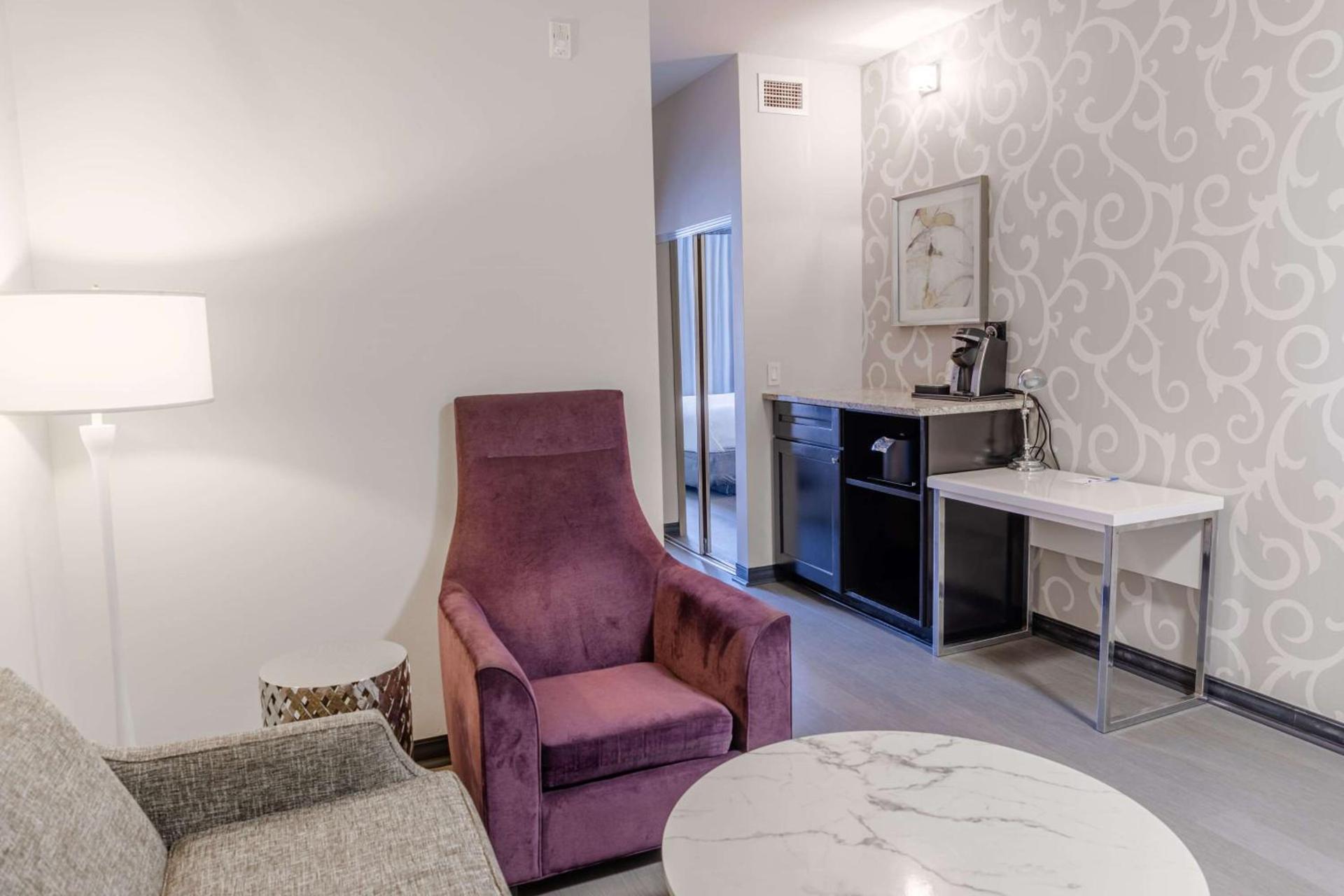 TRYP by Wyndham Savannah photo 45