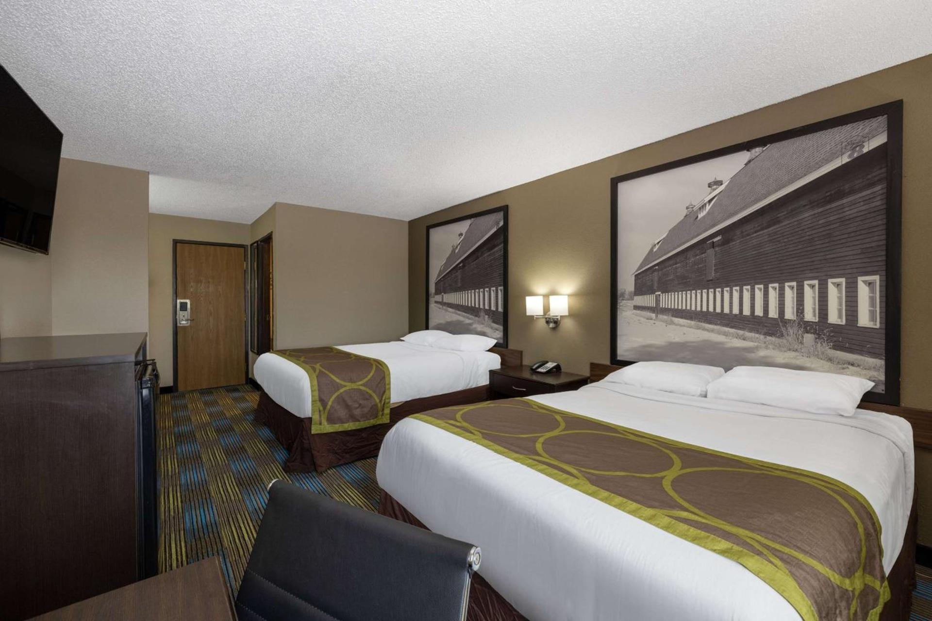 Super 8 by Wyndham Omaha SW photo 44