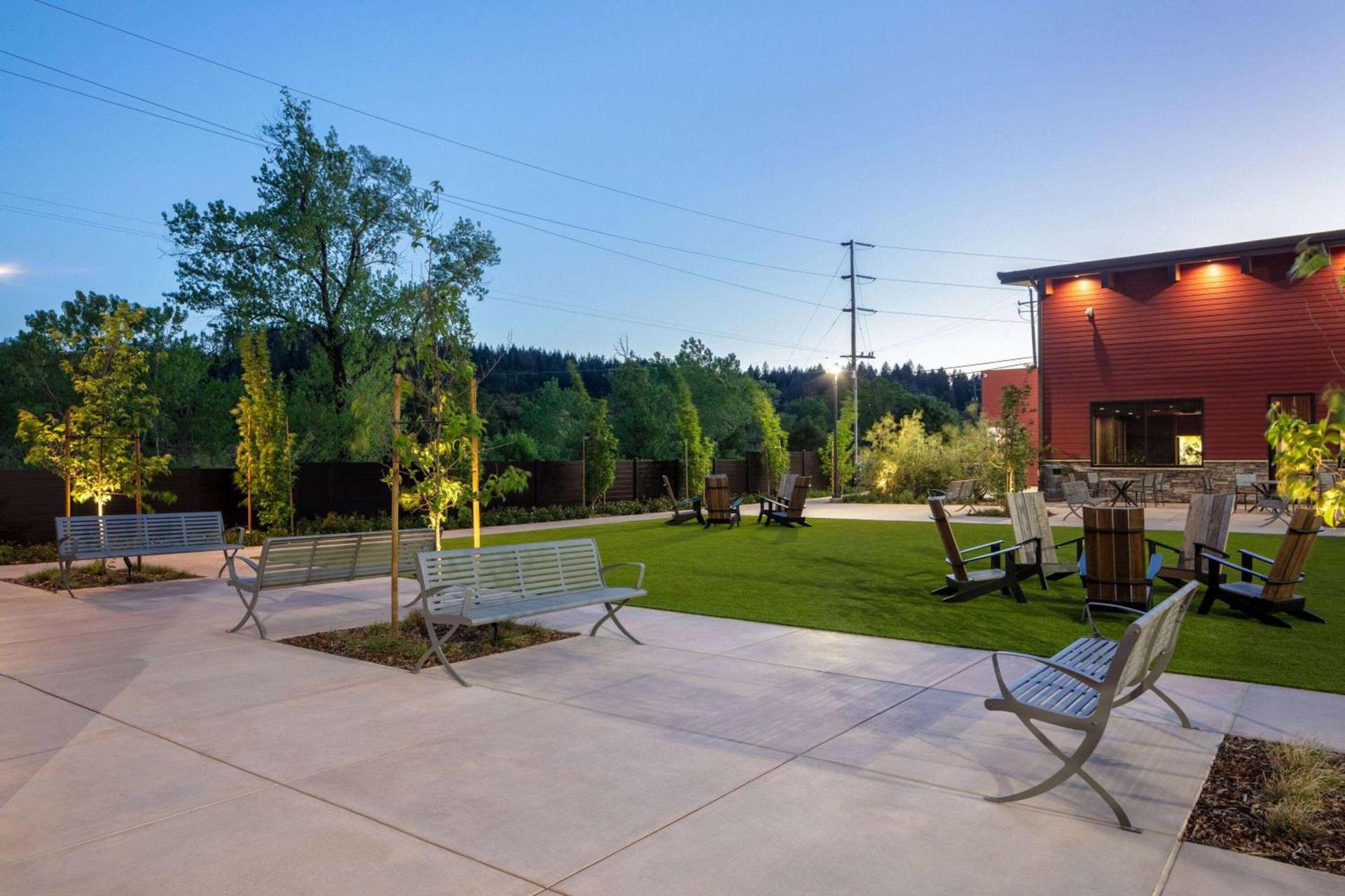 Wyndham Garden Redwood Valley - Ukiah photo 9