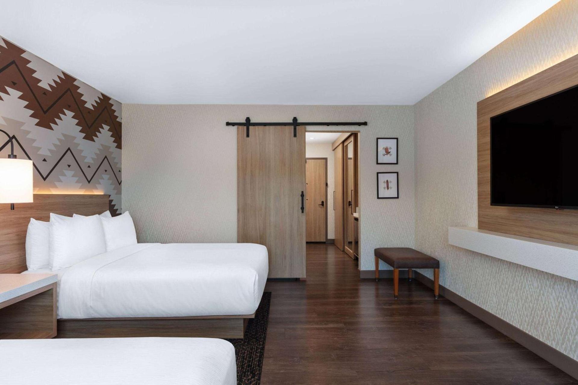 Wyndham Garden Redwood Valley - Ukiah photo 24