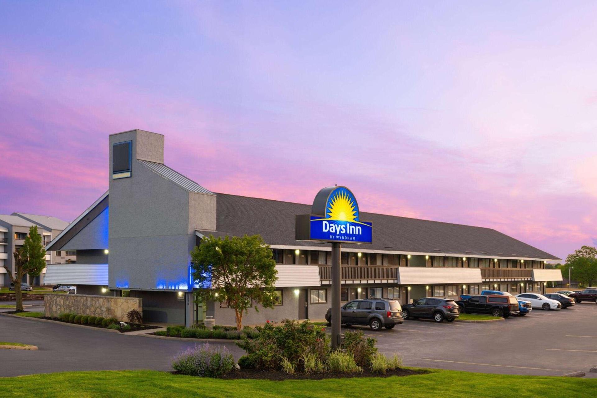 Days Inn by Wyndham Columbus Worthington photo 2