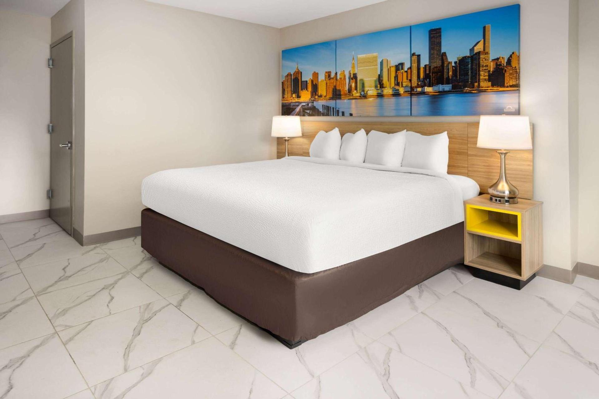 Days Inn by Wyndham Staten Island photo 18