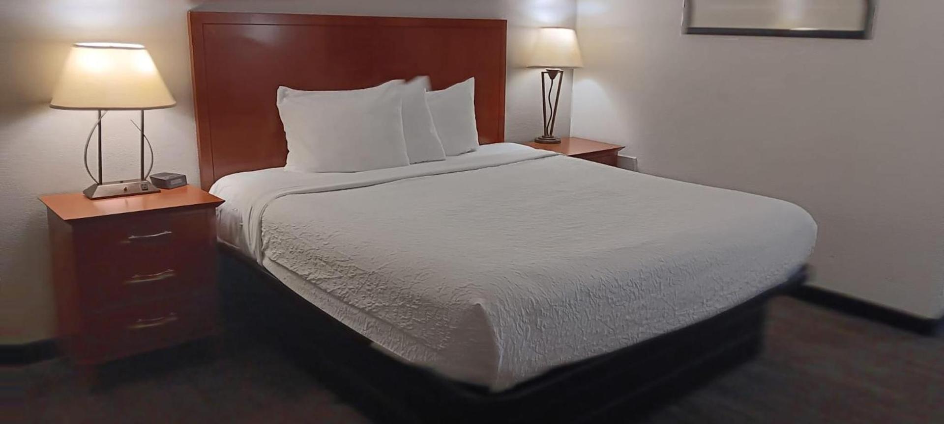 Quality Inn St Paul-Minneapolis-Midway photo 38