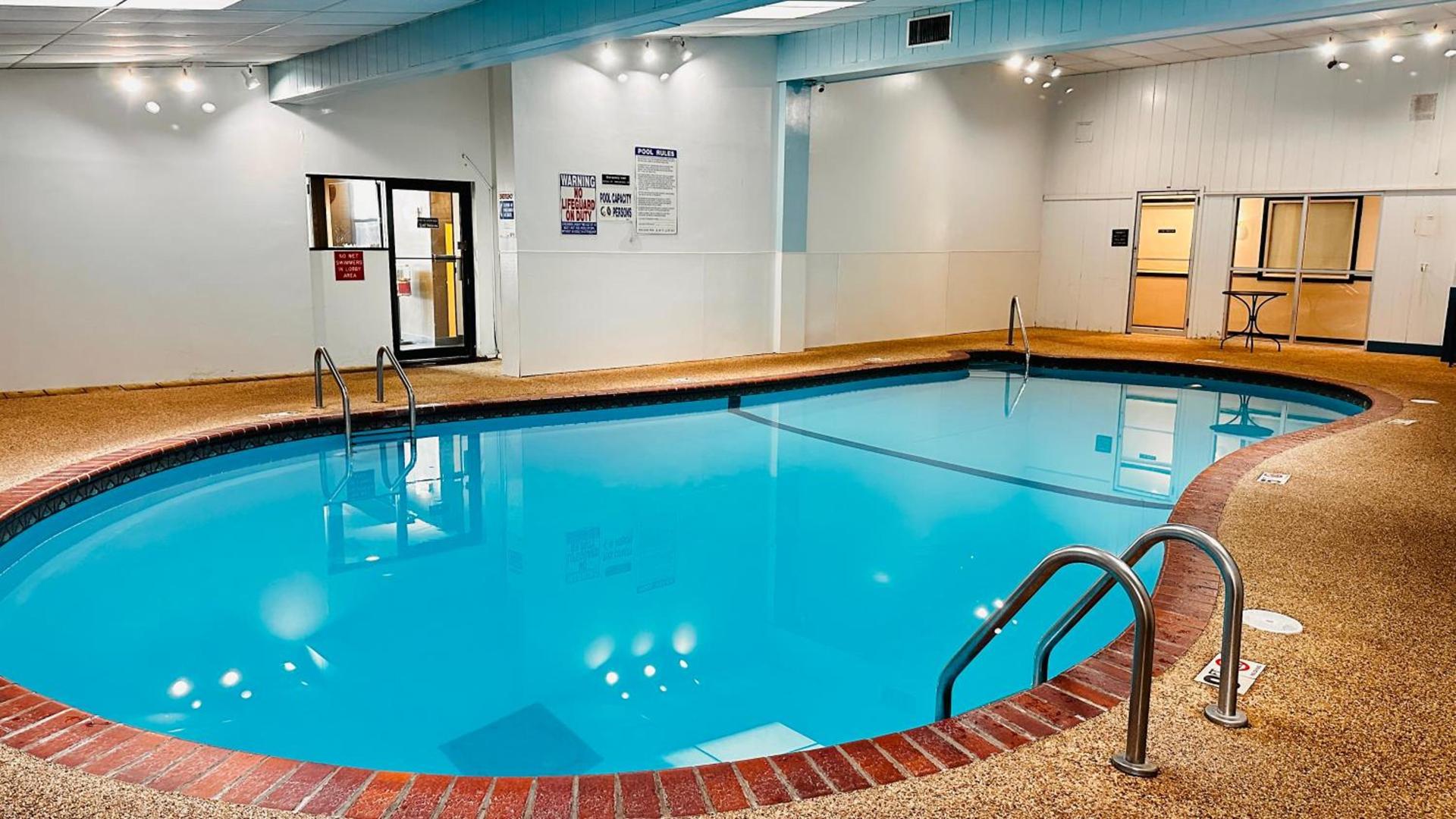 Quality Inn St Paul-Minneapolis-Midway photo 6