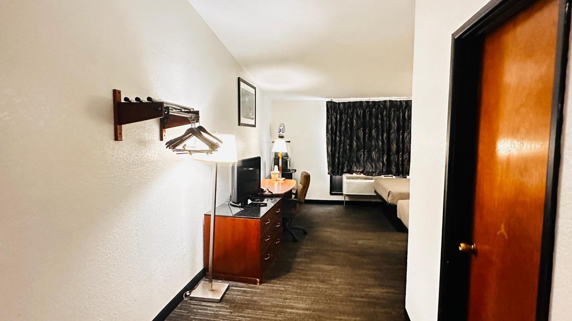 Quality Inn St Paul-Minneapolis-Midway photo 22