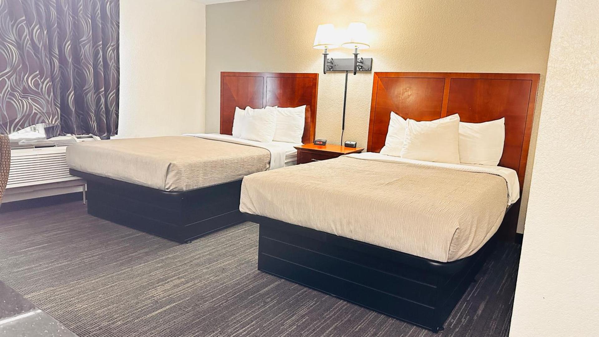 Quality Inn St Paul-Minneapolis-Midway photo 10