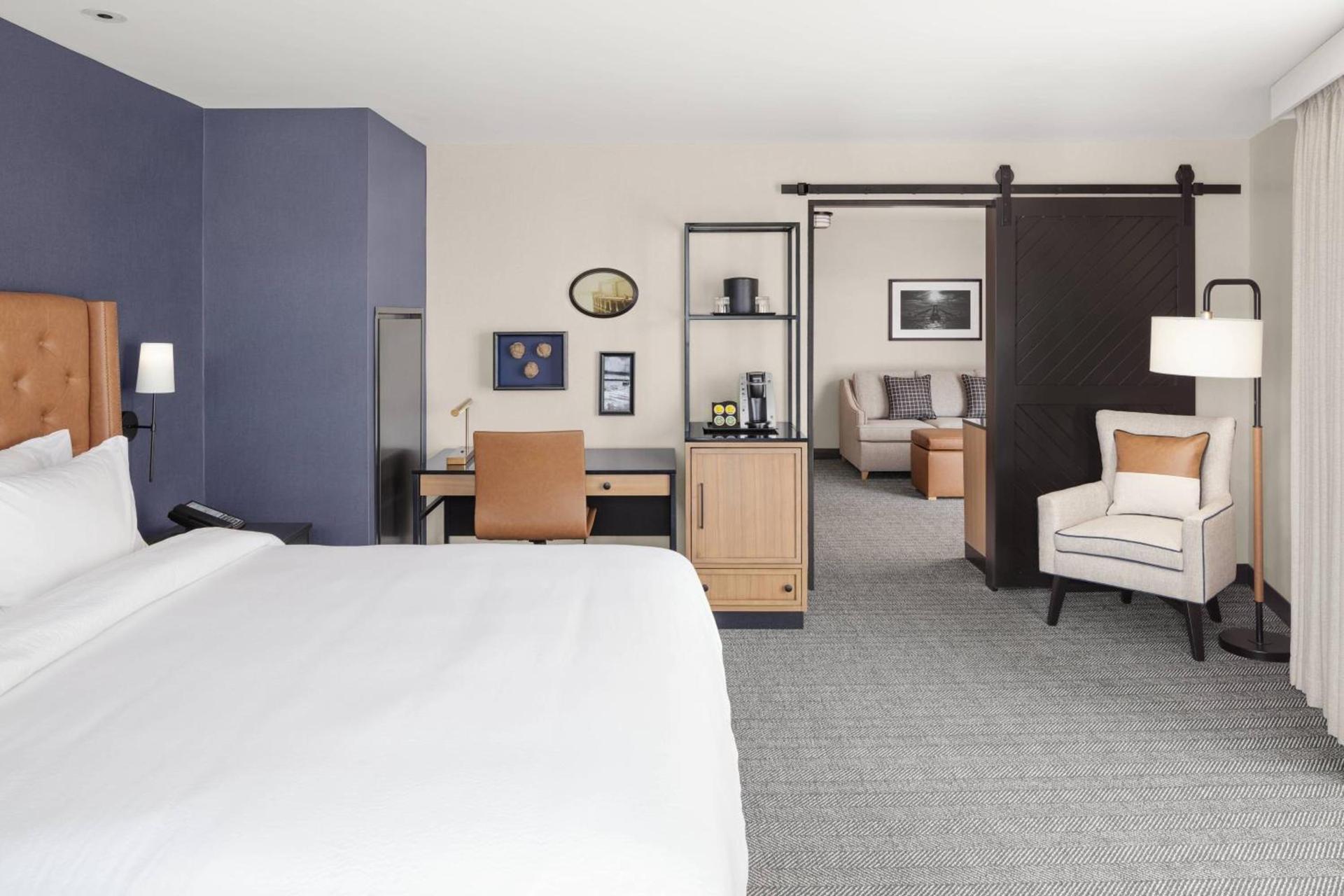 Courtyard by Marriott Portland Downtown/Waterfront photo 15