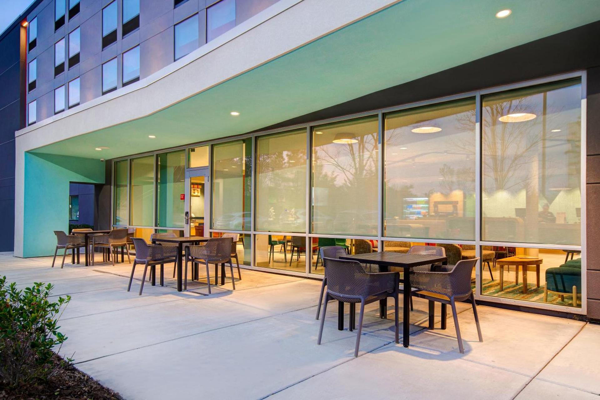 avid Hotel Fort Mill - Carowinds Blvd by IHG photo 22