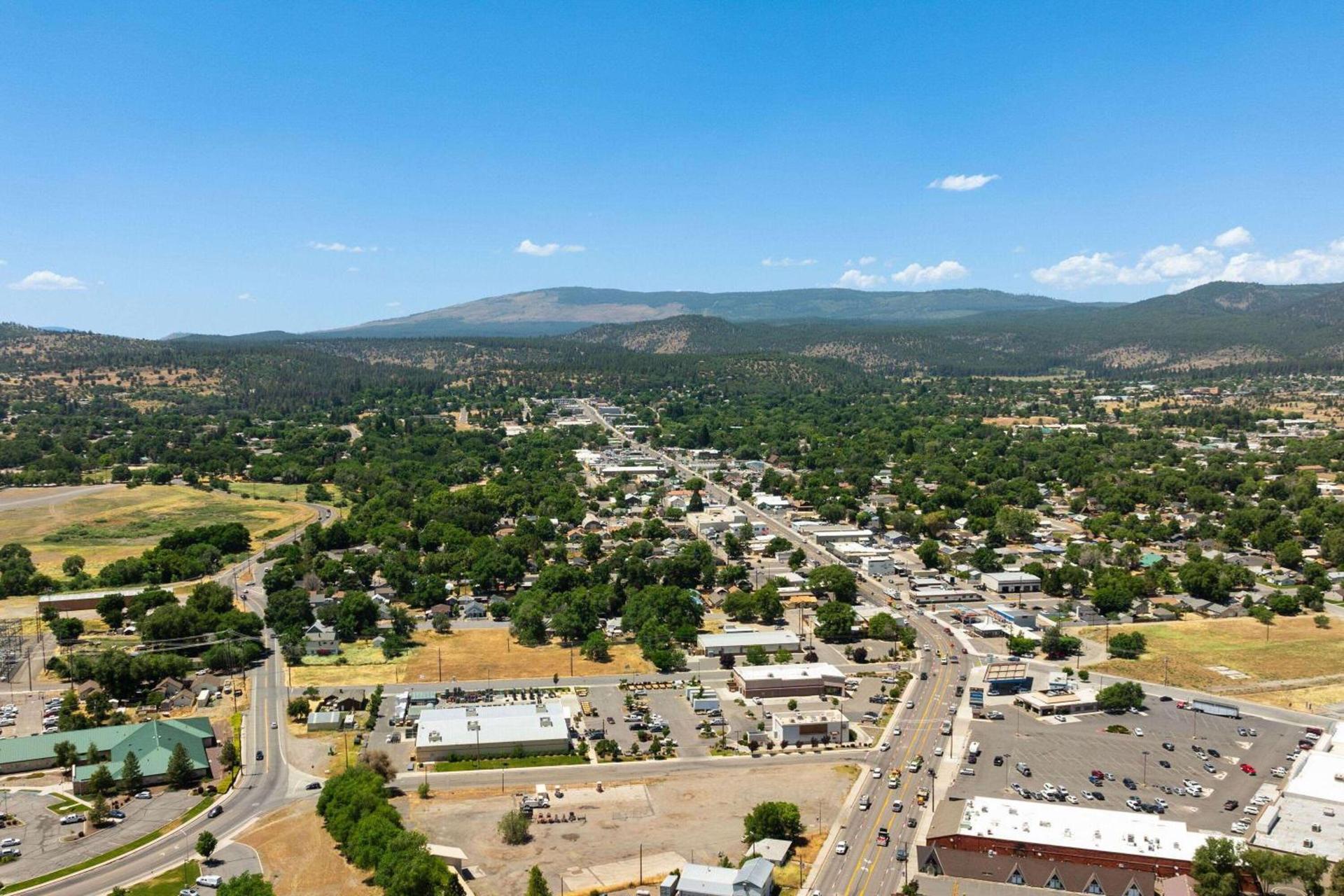 Super 8 by Wyndham Susanville photo 8