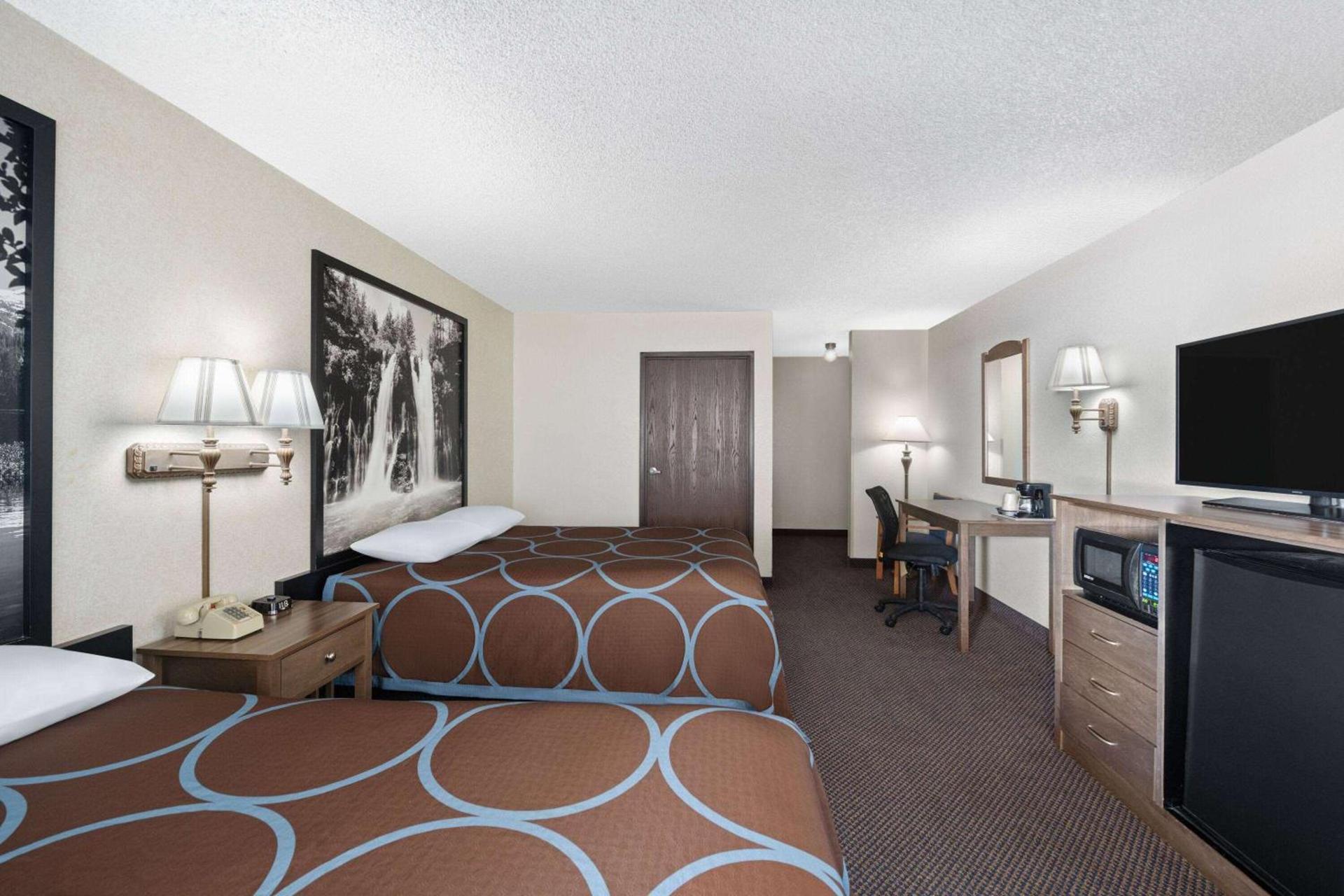 Super 8 by Wyndham Susanville photo 31
