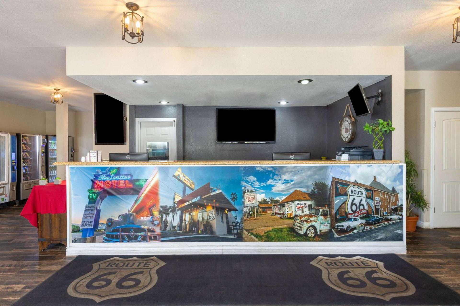 Ramada by Wyndham Kingman photo 3